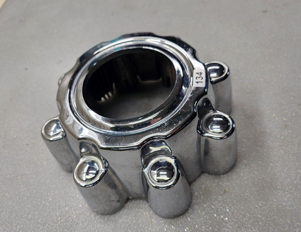 99-04 Ford F250 Excursion Super Duty Front Rear Wheel Center Cap Hubcap Silver