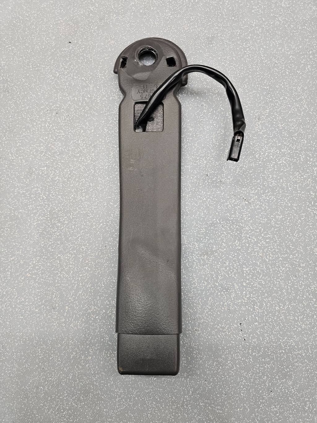 03-06 Escalade Chevy Silverado Tahoe Yukon Front LEFT RIGHT Seat Belt Buckle OEM