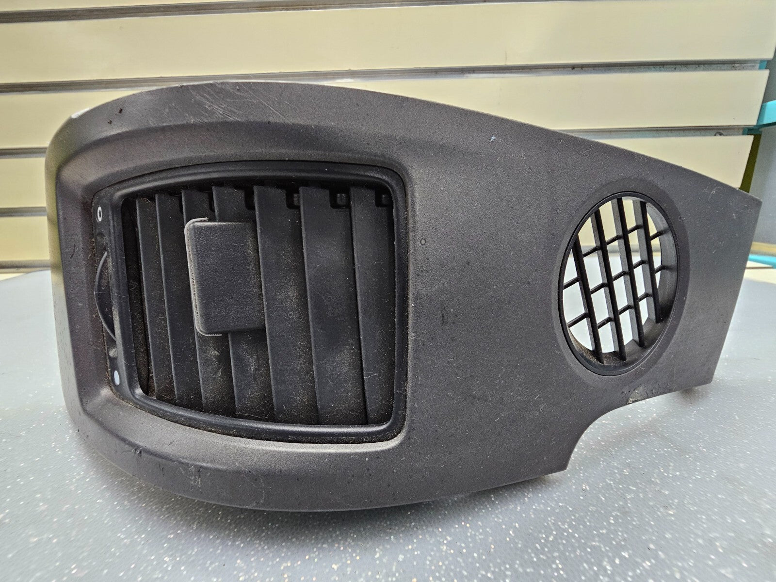🔥07-11 Honda CRV Dash Left Driver Air Vent Heater Trim Panel Bezel Assembly