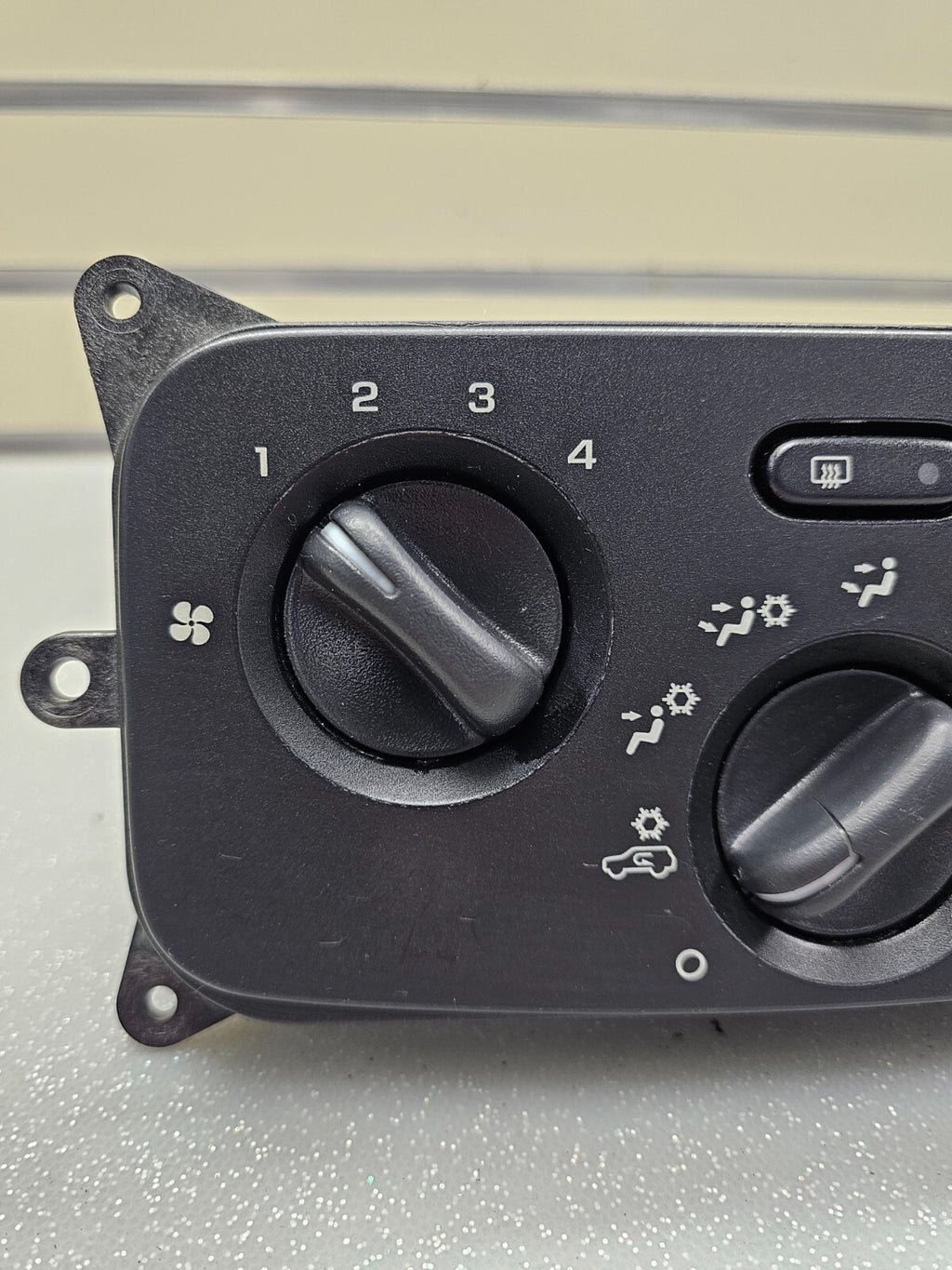 🔥02-03 Jeep Liberty Dash CLIMATE CONTROL UNIT Temperature Heat Rear Defrost OEM