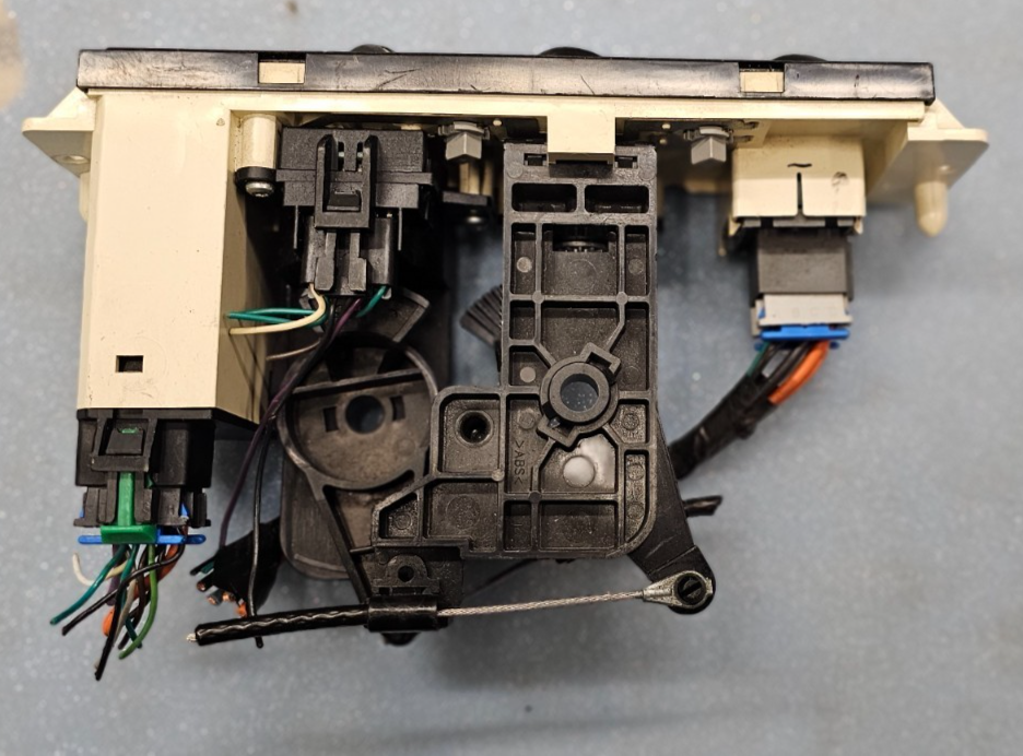 🔥03-05 Cavalier Dash AC Heater Climate Temperature Control Conditioning