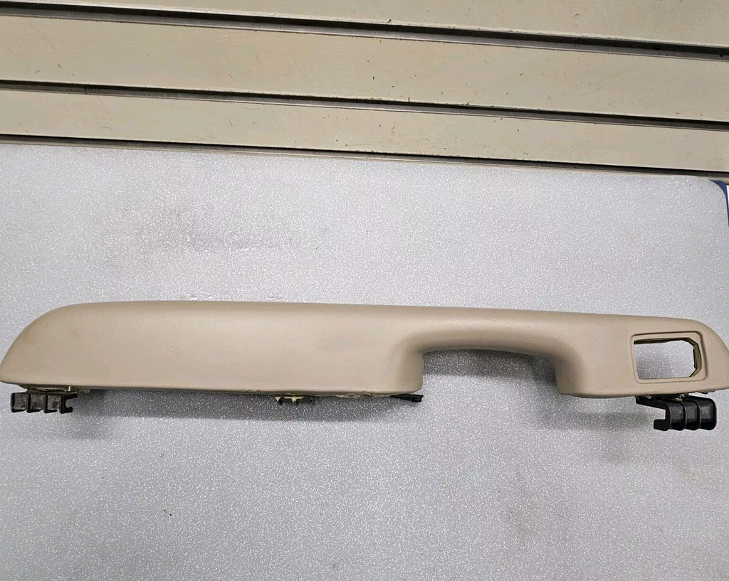 🔥99-06 Chevrolet GMC Silverado Tahoe Rear Right Door Armrest Handle Tan H3