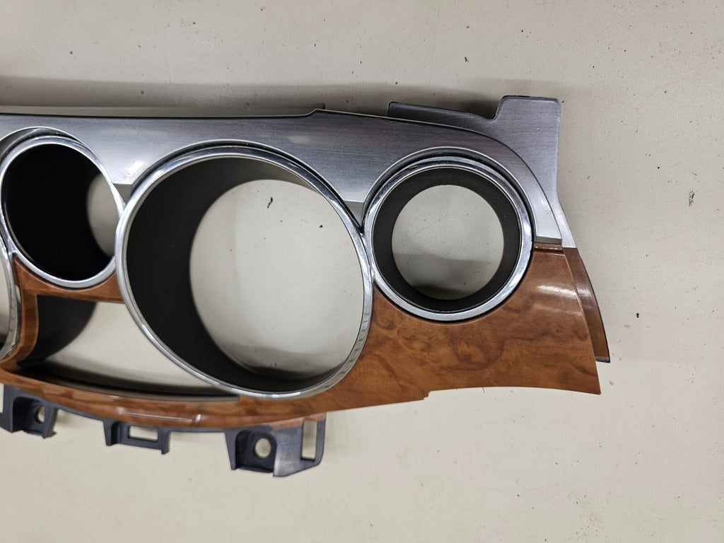 🔥08-12 BUICK ENCLAVE SPEEDOMETER GAUGE INSTRUMENT CLUSTER TRIM BEZEL WOODGRAIN
