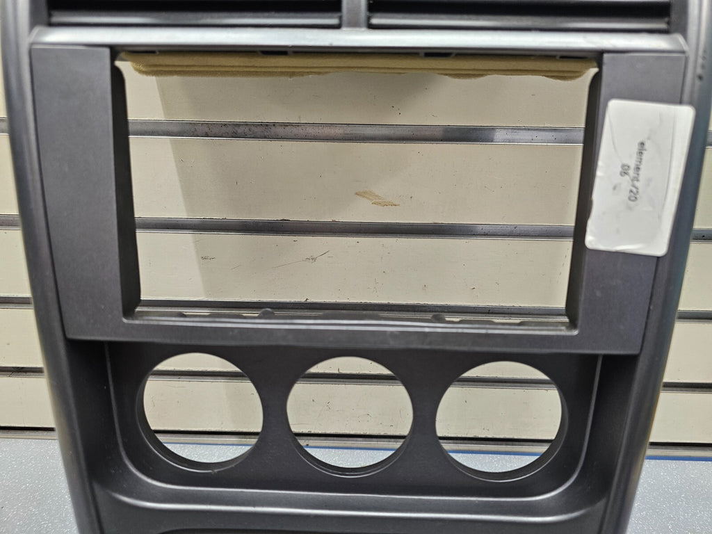 🔥03-06 Element Front Center Dash FM Radio Bezel Trim Panel Climate Silver/Black