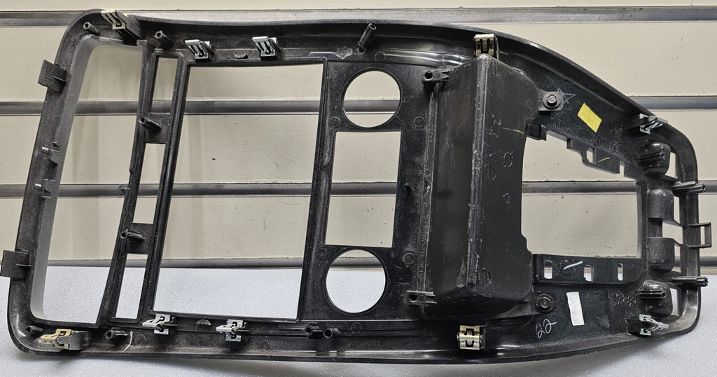 🔥07-09 Equinox Center Dash Radio Stereo Bezel Trim Instrument Panel SILVER B43