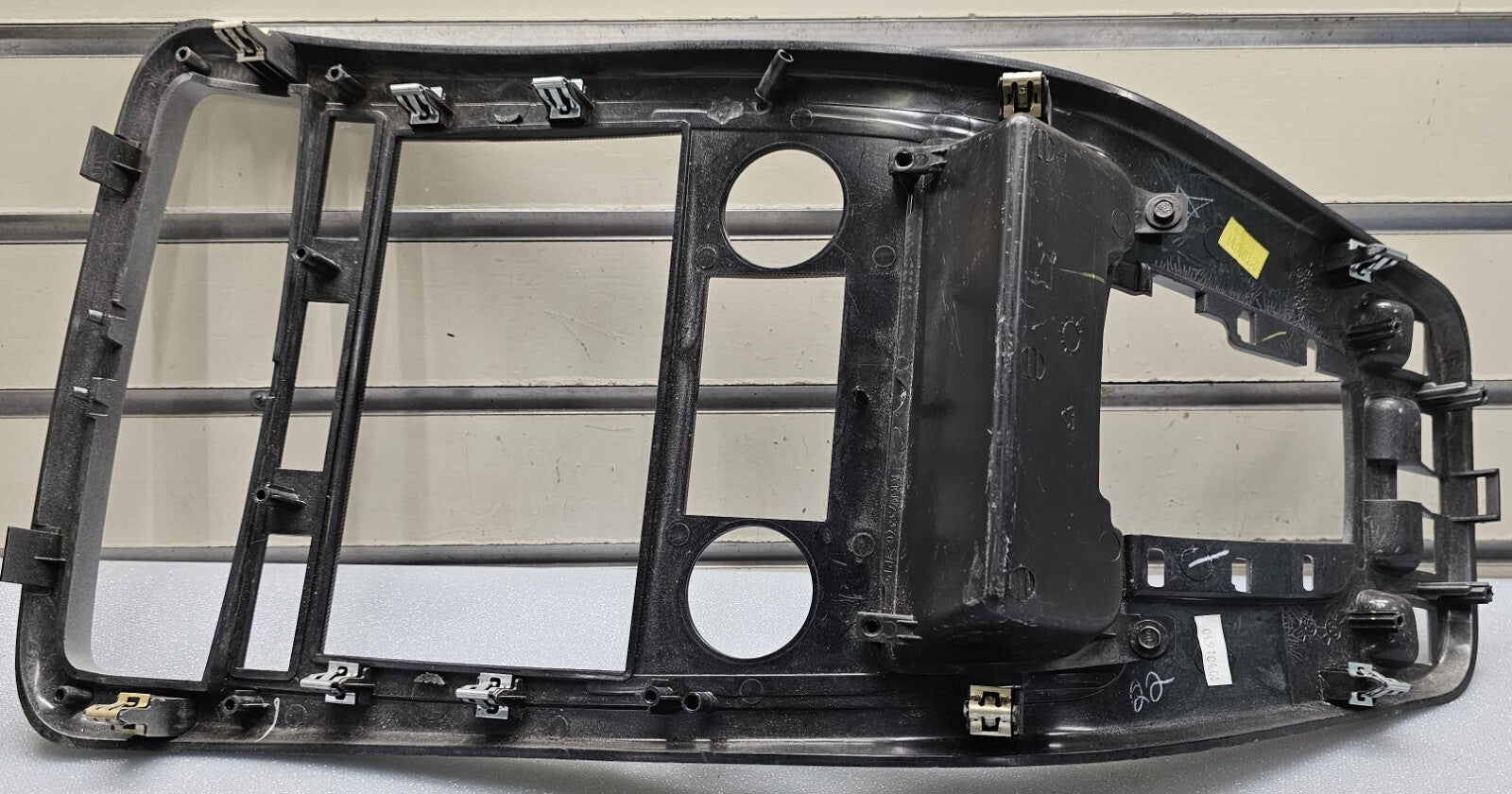 🔥07-09 Equinox Center Dash Radio Stereo Bezel Trim Instrument Panel SILVER B43
