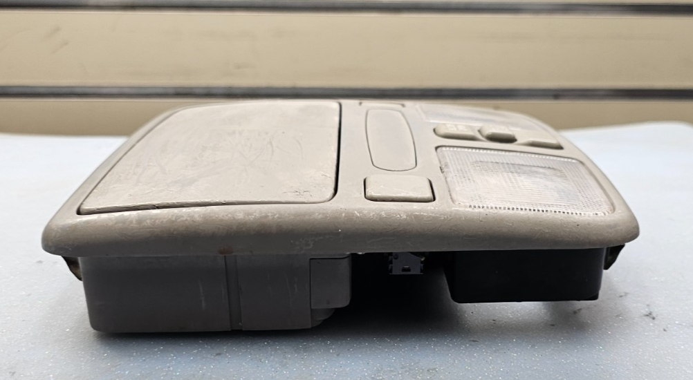 🔥03-06 Kia amanti Overhead Console Dome Map Interior Light Reading Lamp Tan OEM