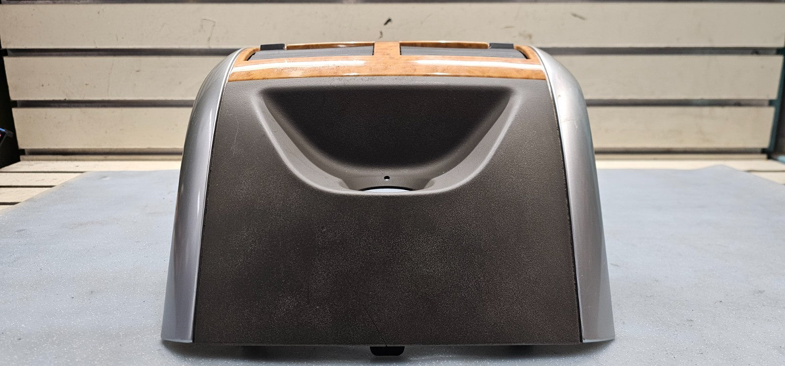 🔥07-09 ASPEN Center Dash 2 DIN RADIO STEREO BEZEL TRIM INSTRUMENT PANEL WOOD