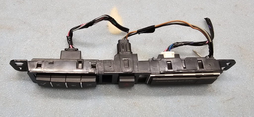 09-12 Chevrolet Traverse Center Dash Panel Hazard Control Switch Unit OEM SW55