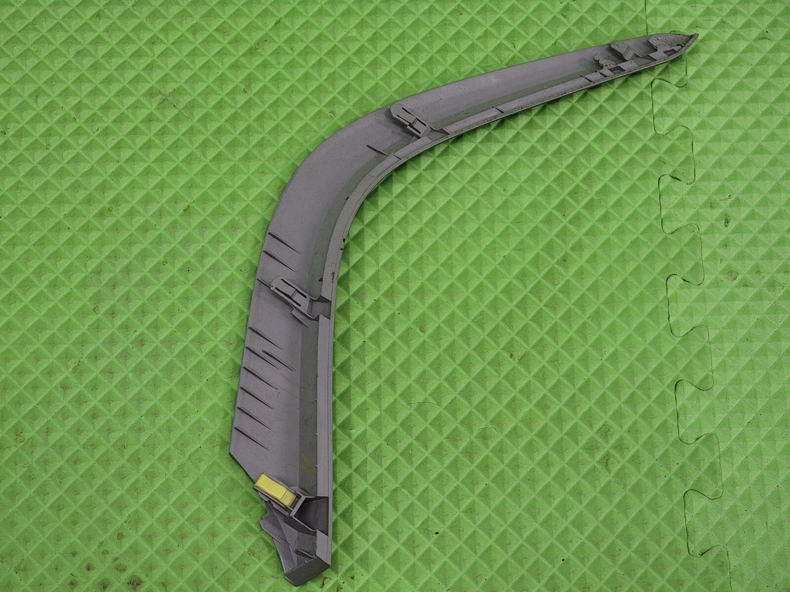 🔥2009-2013 Toyota Corolla Shifter Bezel Trim Molding Right side OEM silver