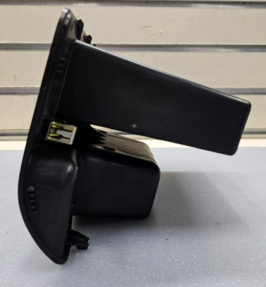 🔥03-06 SILVERADO SIERRA CENTER CONSOLE STORAGE BEZEL ASH TRAY ASSEMBLY BLACK