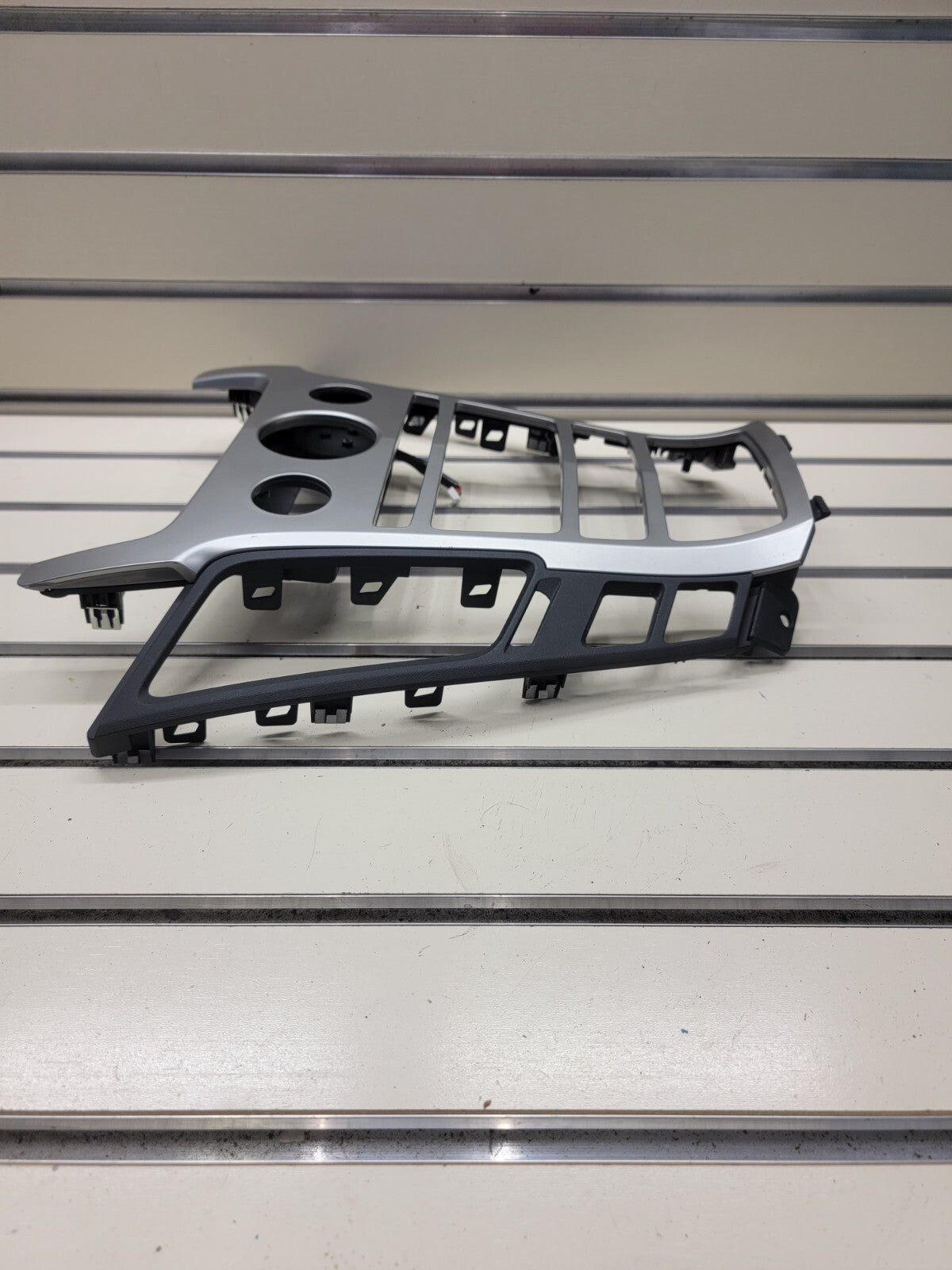 🔥2008-2013 Cadillac CTS Radio Control Panel trim bezel gray B44