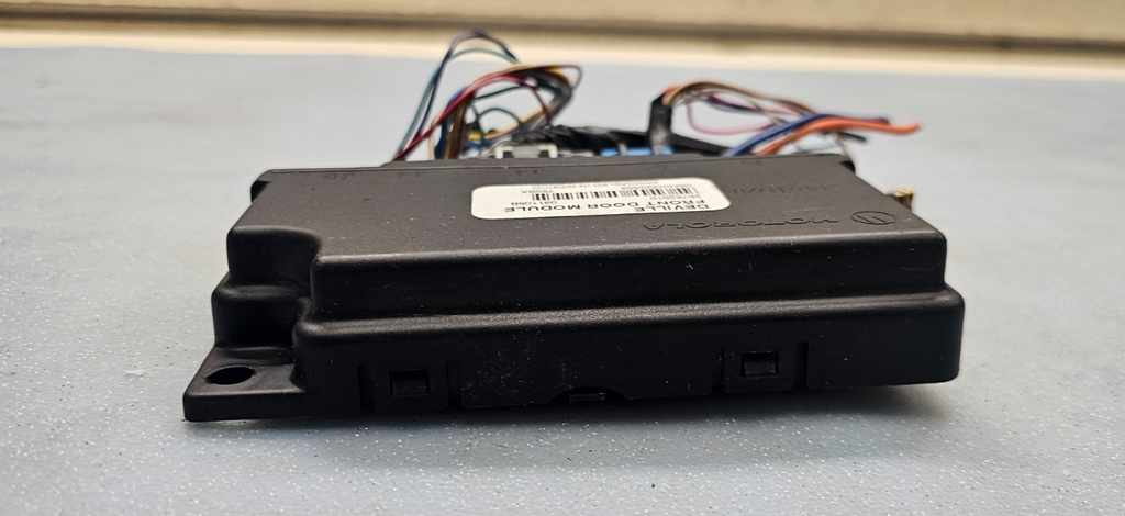 🔥04-05 DEVILLE SEVIILE POWER WINDOW REAR VIEW MIRROR DOOR LOCK CONTROL MODULE