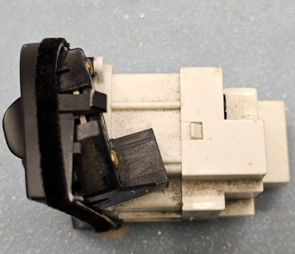 🔥98-02 Crown Victoria Grand Marquis Headlight Head Lamp Switch Assembly Black