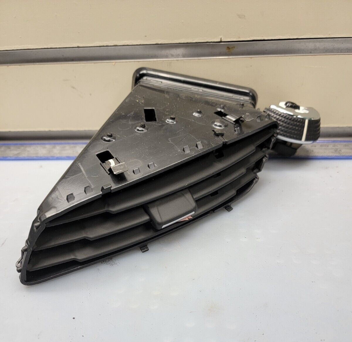 🔥2013-2018 Ford Escape Center Front Left Driver Side Dash Air Vent RH OEM