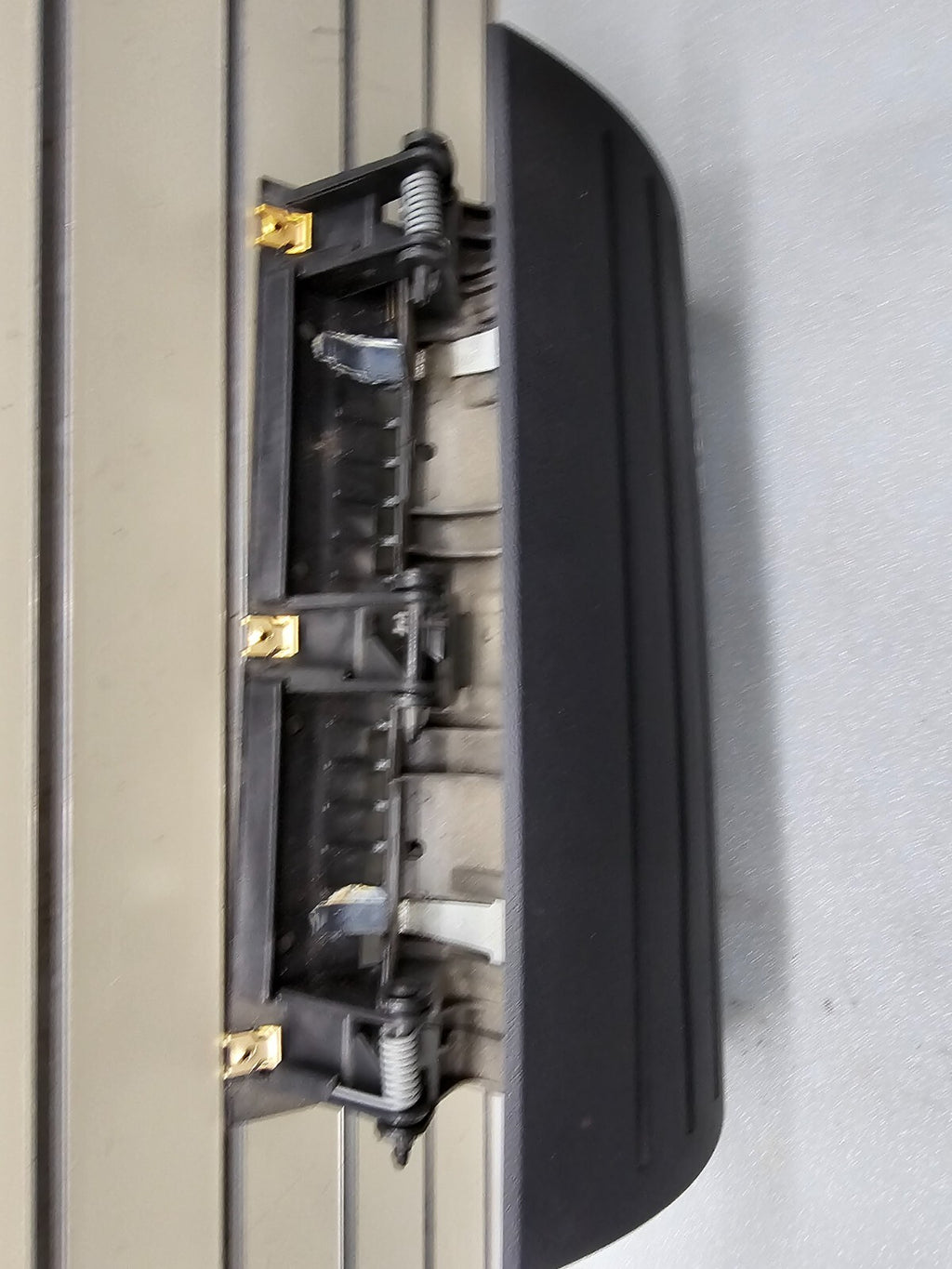 🔥08-10 GRAND CARAVAN TOWN COUNTRY FRONT DASH UPPER GLOVE BOX COMPARTMENT BLACK