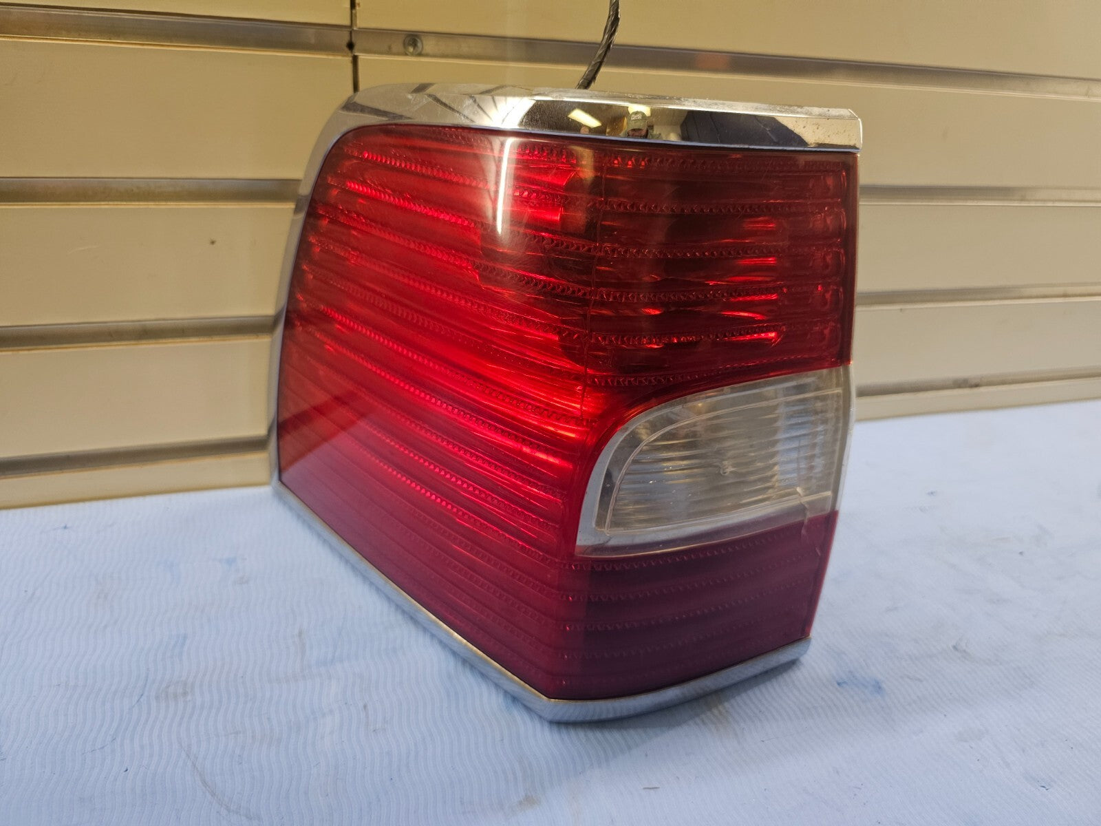 🔥07-14 Lincoln Navigator Outer Left Driver Tail Brake Stop Light Lamp Assembly