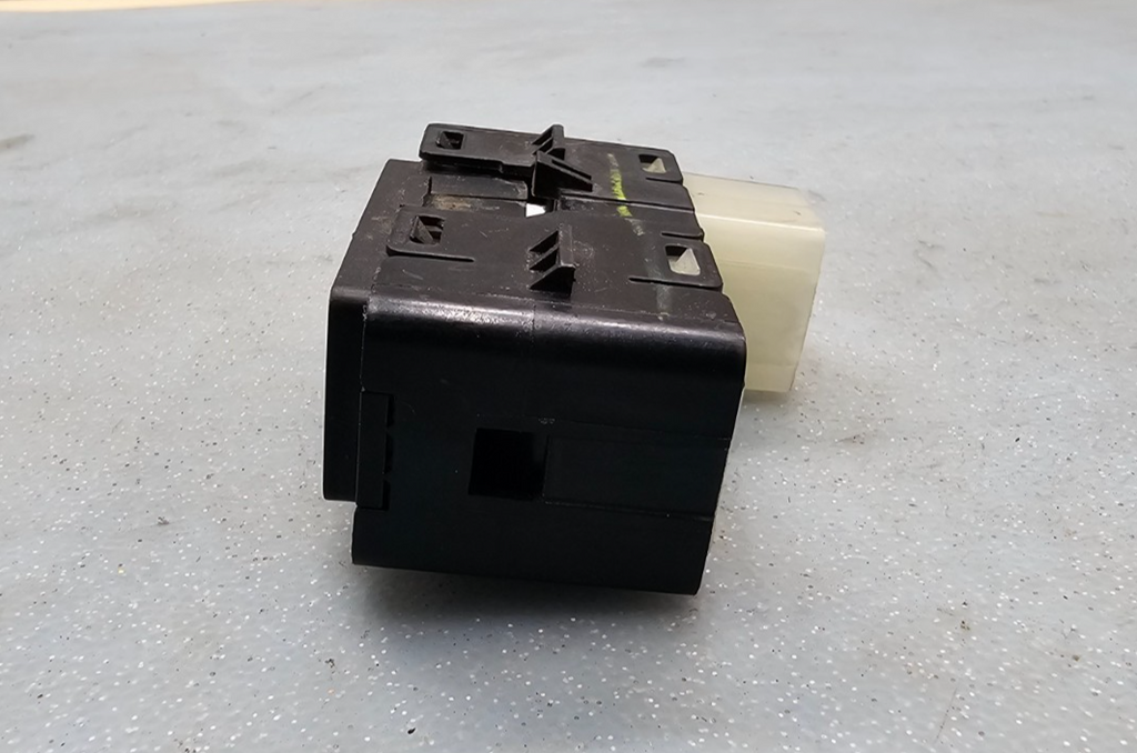 🔥07-10 Sebring Charger Passenger Right Front Window Door Switch Assembly Black