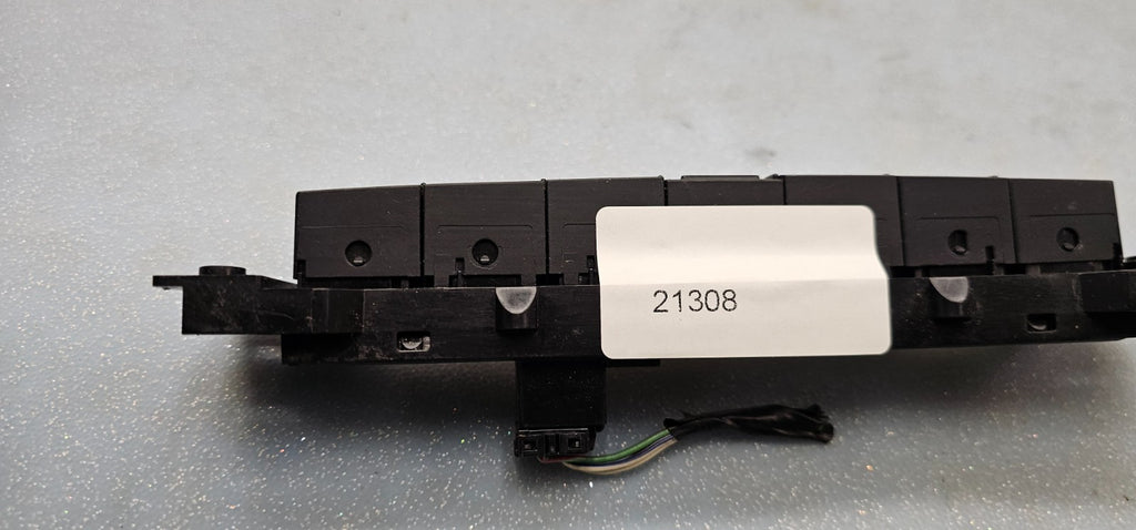 🔥08-10 JEEP COMMANDER HAZARD EMERGENCY FLASHER ESP CONTROL SWITCH ASSEMBLY OEM