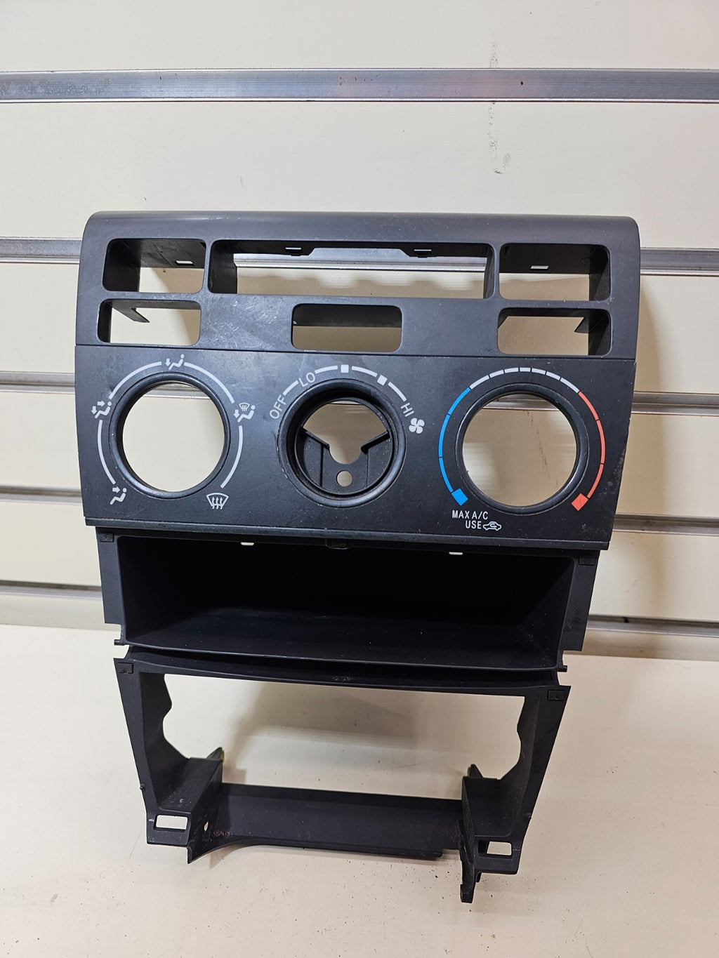 🔥03-08 TOYOTA COROLLA CENTER DASH CLIMATE CONTROL BEZEL TRIM PANEL BLACK OEM