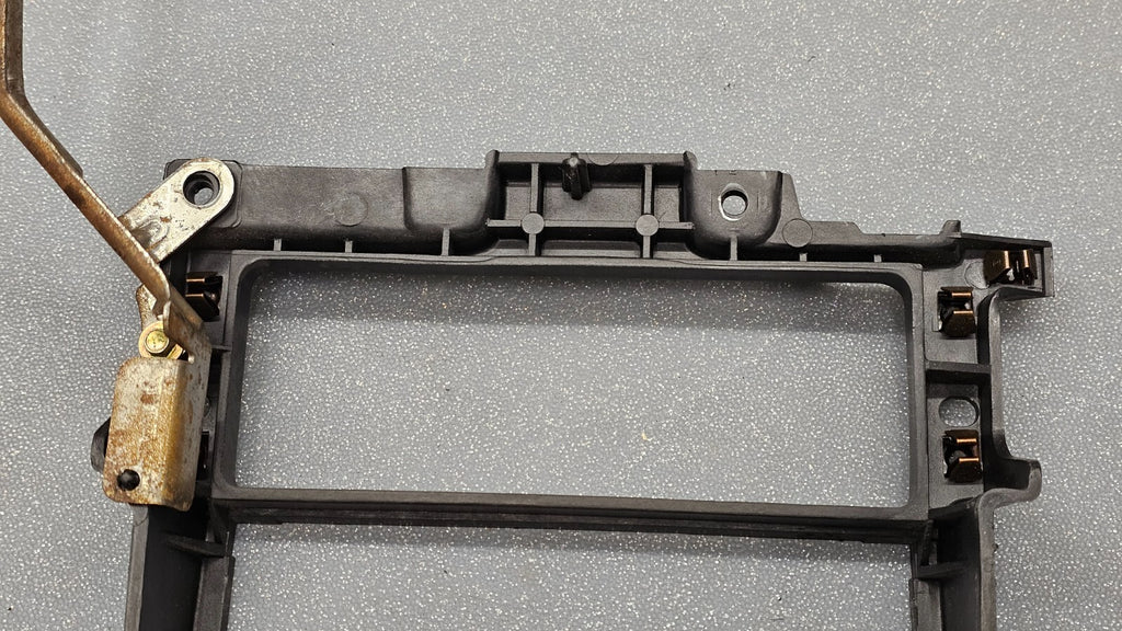 97-03 Ford F150 EXPEDITION DASH RADIO BEZEL HEATER CLIMATE CONTROL BRACKET BLACK