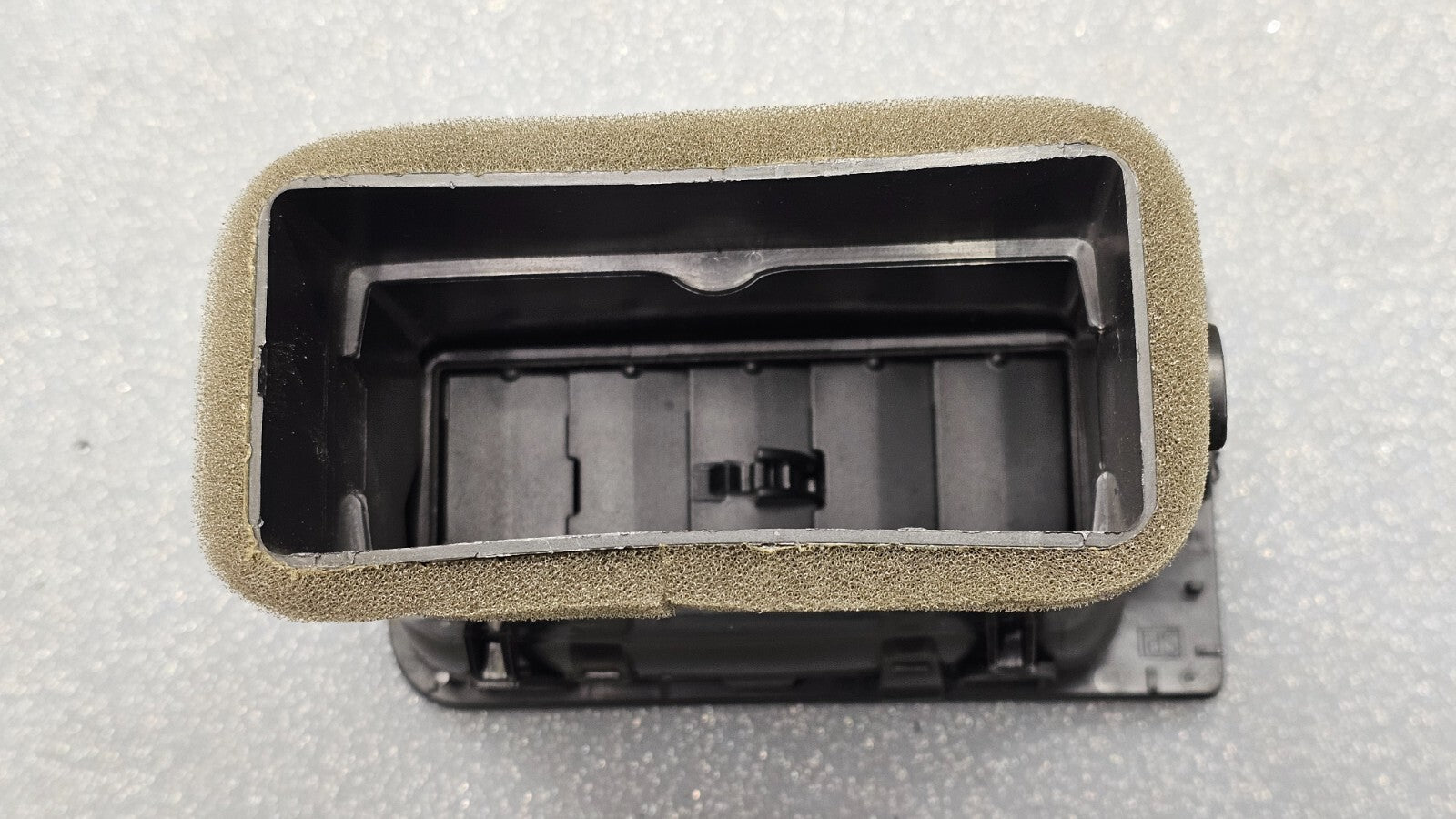 🔥 05-07 Ford Focus Dash Right Passenger Air Vent A/C AC Heater Panel Black