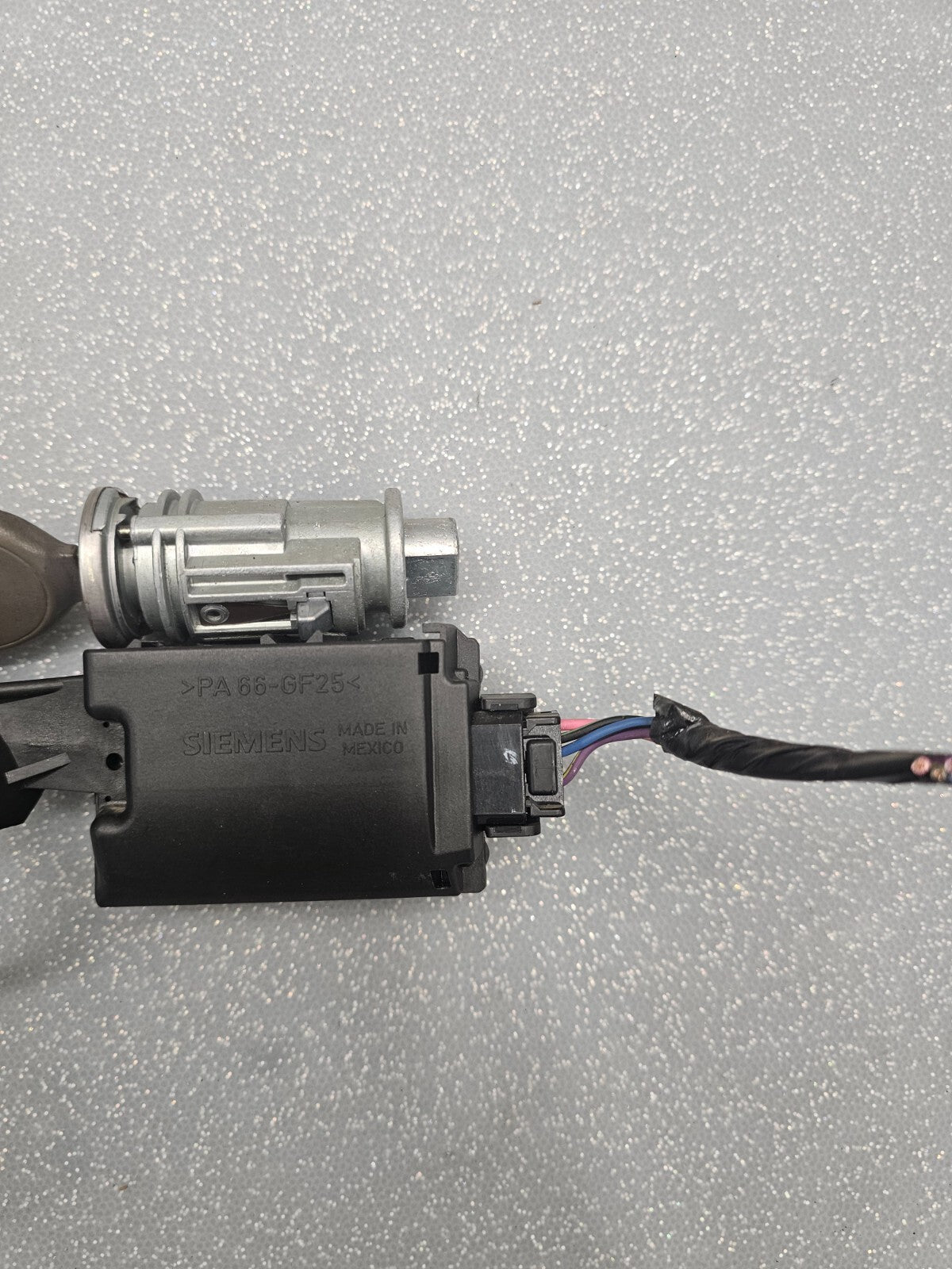 🔥2003-2005 CHRYSLER PT Cruiser /Sebring Ignition Switch Immobilizer Transceiver