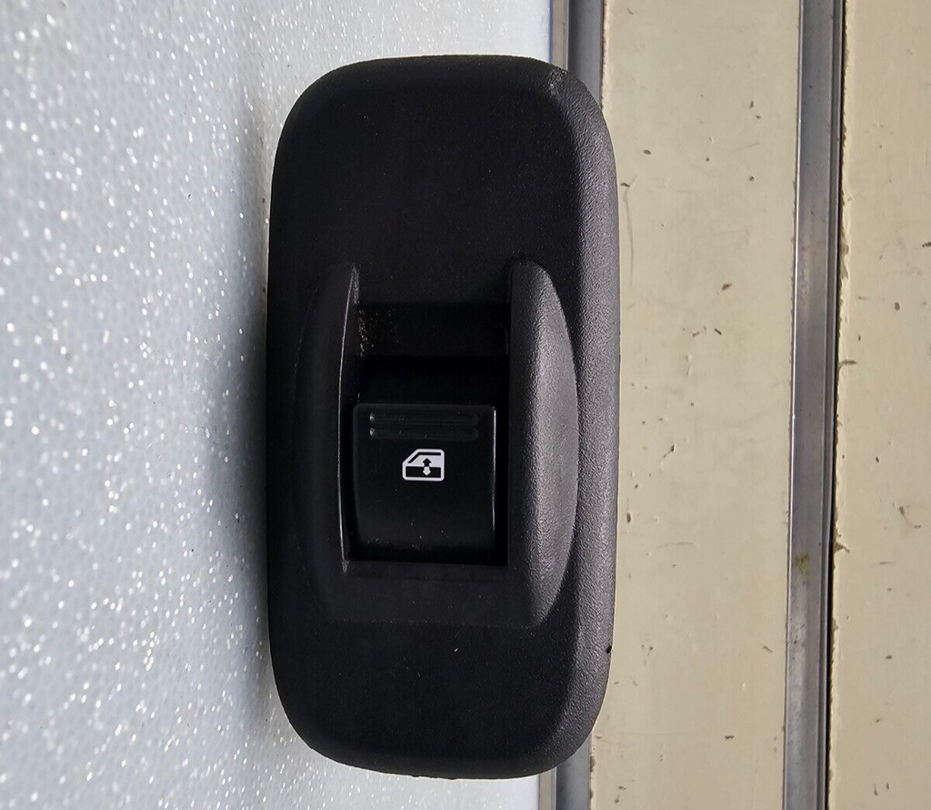 🔥06-09 Trailblazer Window Switch Front Right Passenger/Left Driver BLACK WS21