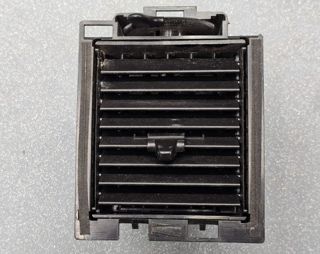 🔥98-02 Town Car Center Dash Left Driver Air vent  A/C AC Heater Panel Black