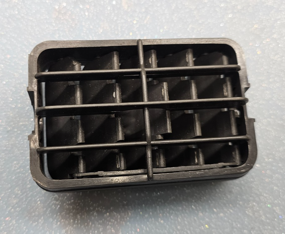 🔥99-06 Silverado Tahoe Dash Right Passenger Air Vent A/C AC HVAC Heater Black