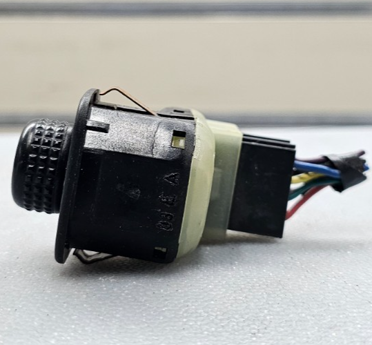 🔥01-07 Ford Escape Mercury Mariner Power Mirror Control Switch Black