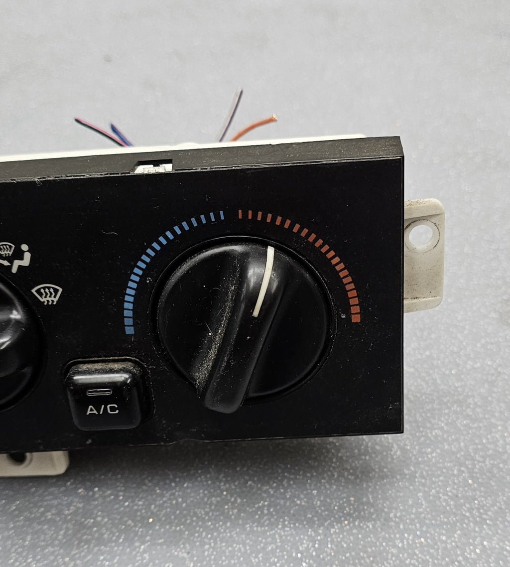 96-98 JEEP GRAND CHEROKEE A/C HEATER CLIMATE CONTROL TEMPERATURE SWITCH ASSEMBLY