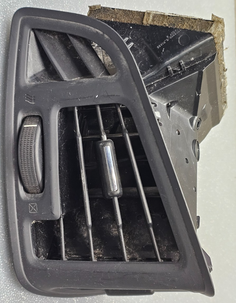 🔥13-19 Ford Escape Dash LH Left Driver AC A/C Air Vent Heater Panel Assembly