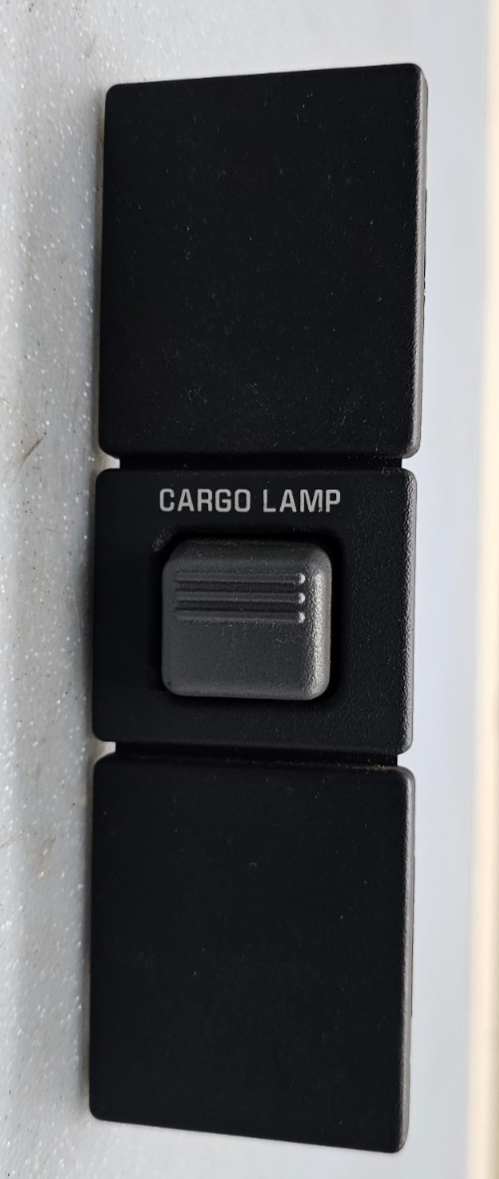 🔥95-00 Chevy GMC C/K Yukon Suburban Cargo Lamp Switch Bezel Assembly Black
