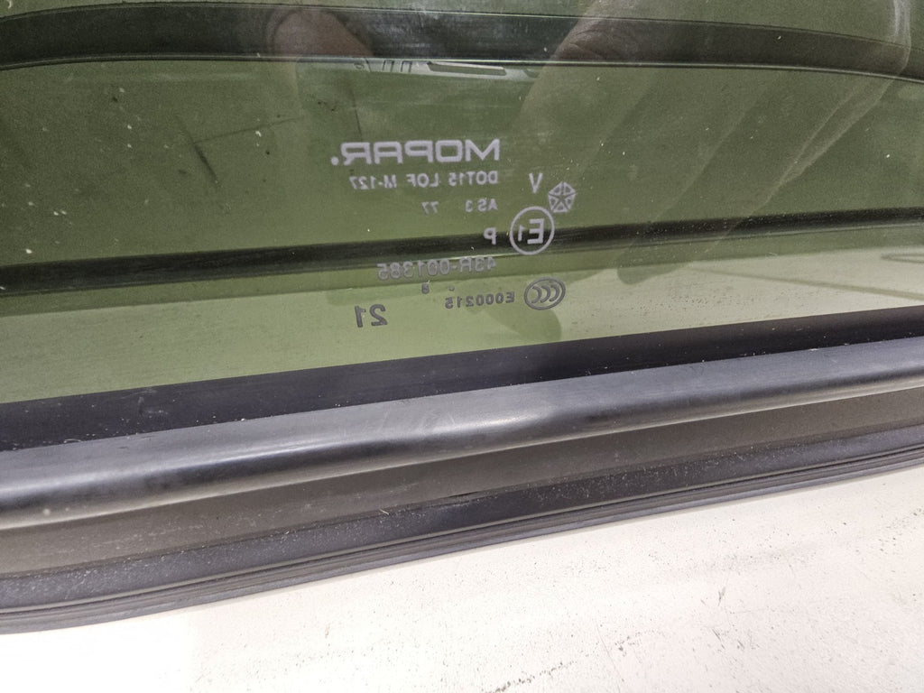 2005-2010 Jeep Grand Cherokee Sun Roof Moon Roof Sliding Tilt window Glass Panel