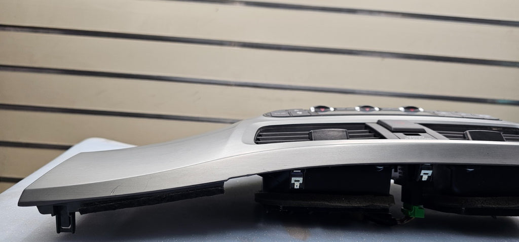 🔥05-10 Honda Odyssey Center Dash Radio Climate Control Bezel Trim Panel silver