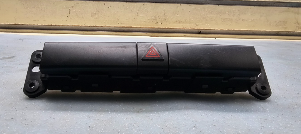 🔥07-10 SEBRING AVENGER Dash Emergency Hazard Light Switch OEM