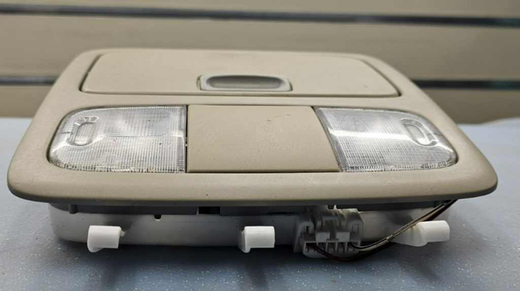 🔥02-06 TOYOTA CAMRY 4RUNNER Overhead Console DOME Light Lamp tan OEM