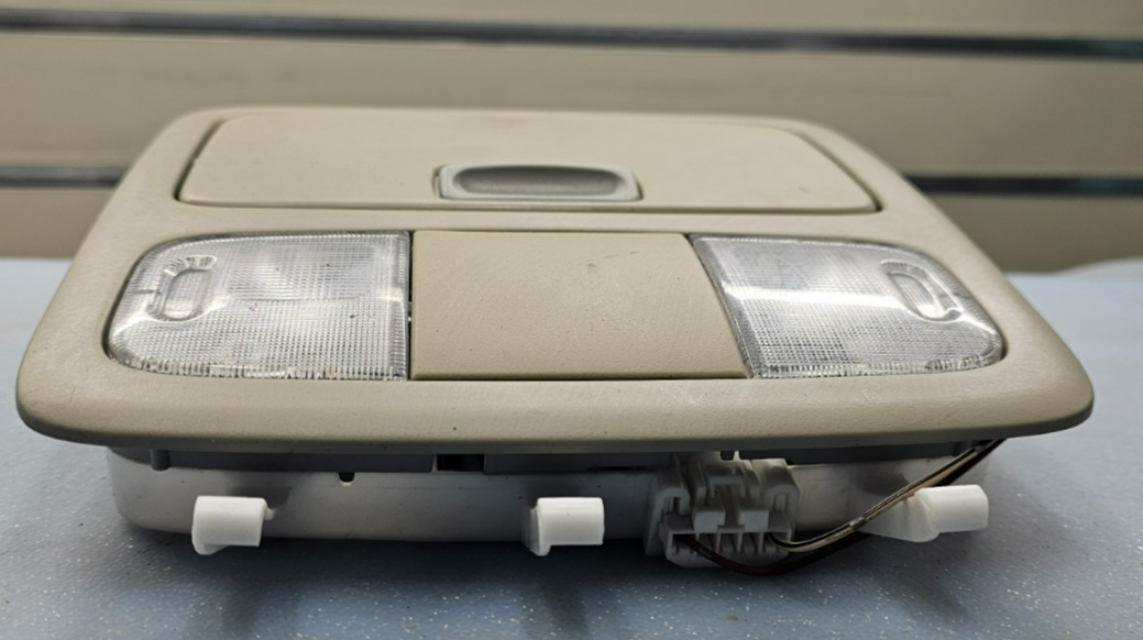 🔥02-06 TOYOTA CAMRY 4RUNNER Overhead Console DOME Light Lamp tan OEM