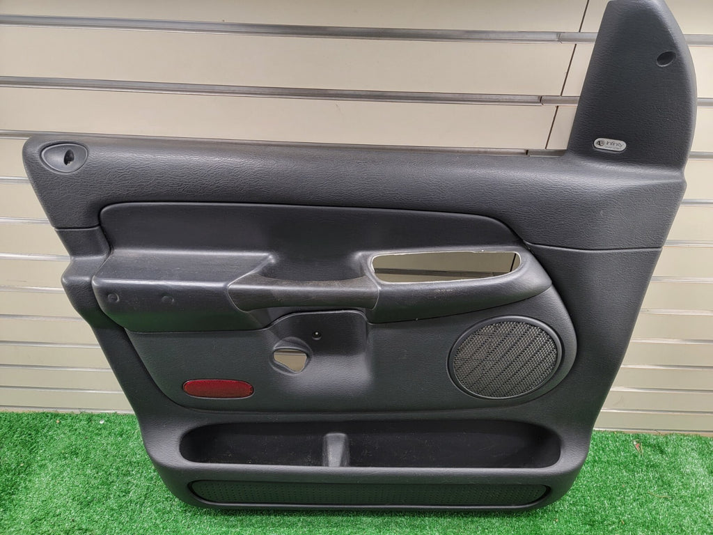 🔥02-05 Dodge RAM Interior Door Panel Front LEFT DRIVER SIDE BLACK Auto D11