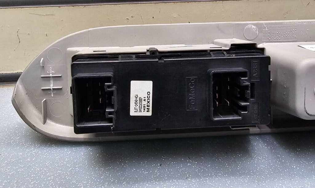 🔥08-12 Escape Focus Left Driver Door Master Power Window Switch Assembly Gray