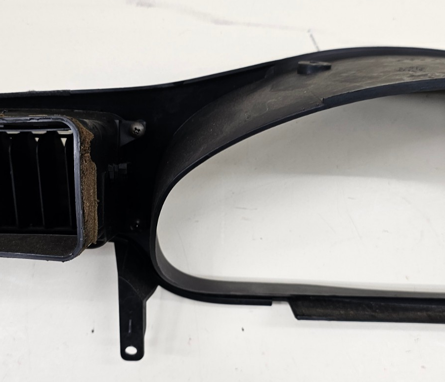 🔥00-04 Legacy Outback Speedometer Instrument Cluster Dash Bezel Air Vent BLACK