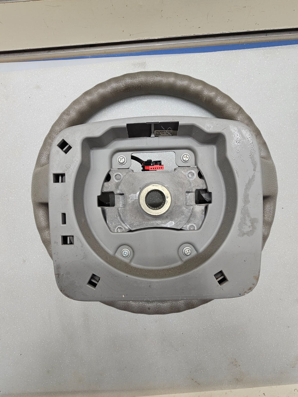 2004-2008 Ford F-150 Tan Leather Wrapped Steering Wheel OEM CONTROL SWITCH GRAY
