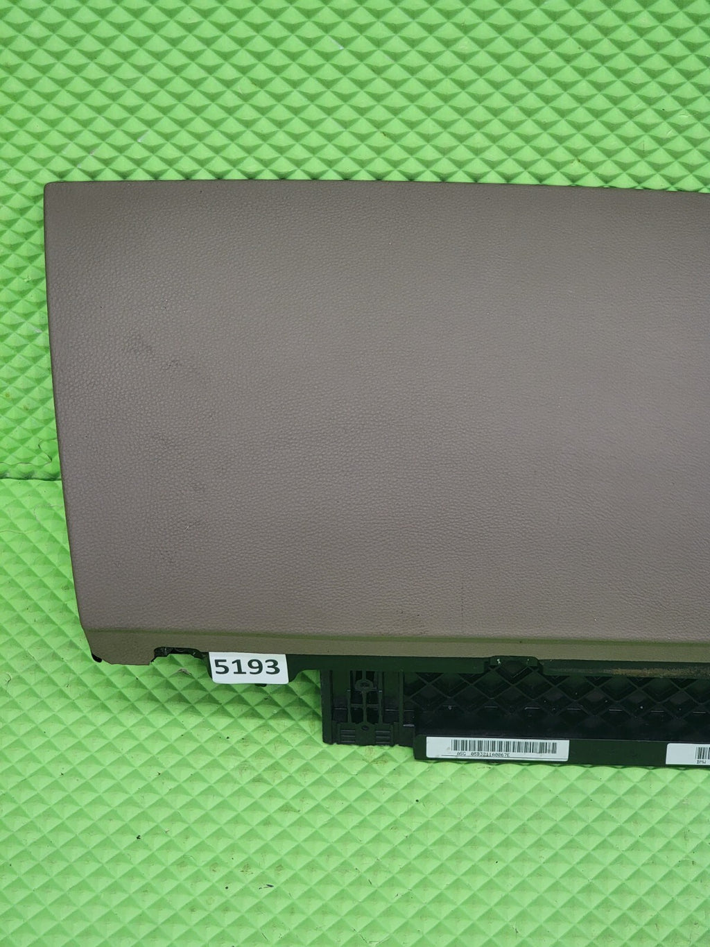 🔥06-08 BMW E65 E66 750i 760 OEM  Front Right Lower Knee Bag Glovebox - Tan