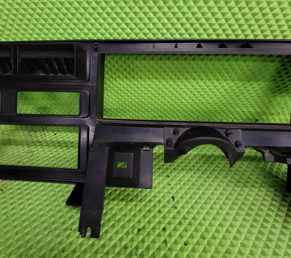 87-96 Dodge Dakota OEM INSTRUMENT CLUSTER DASH SPEEDOMETER TRIM BEZEL BLACK C29