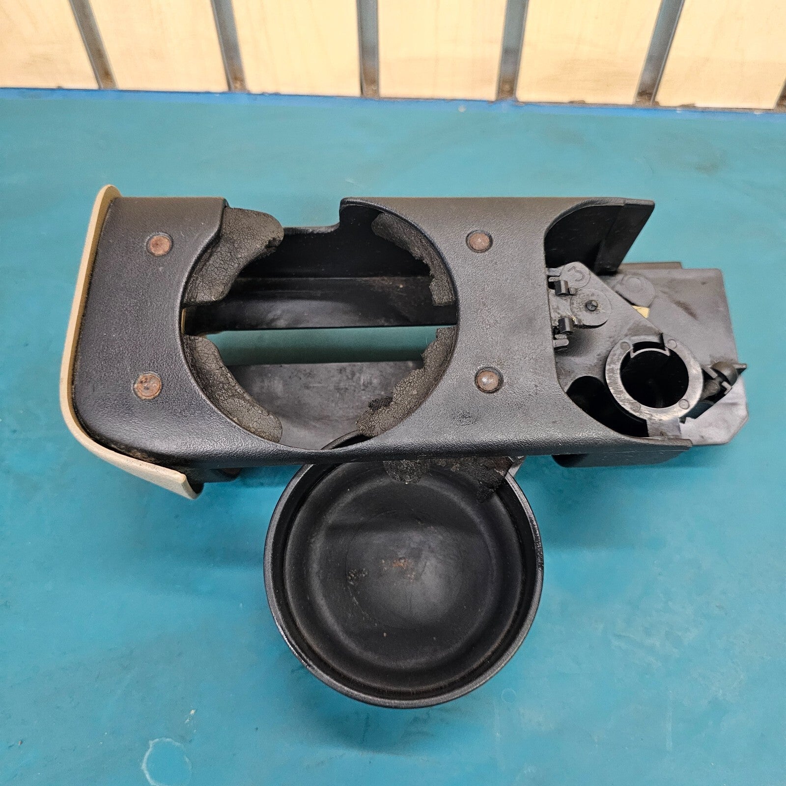 🔥1995-1999 CHEVROLET GMC TRUCK SILVERADO C/K Dash DUAL Cup Holder TAN CH1