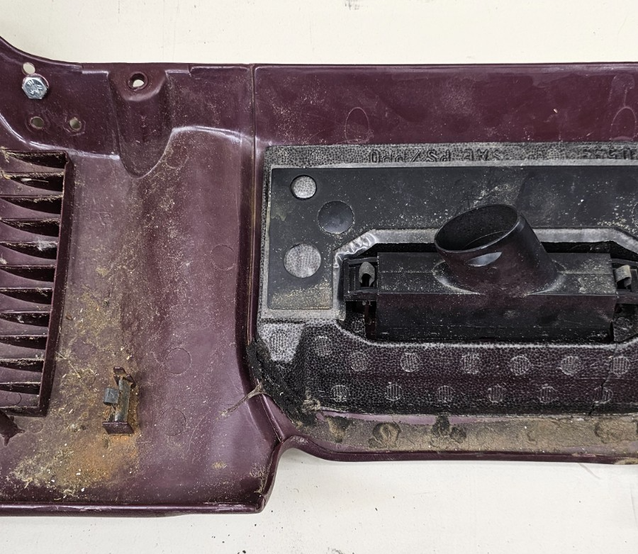 🔥95-99 CHEVY GMC TRUCK CK INSTRUMENT PANEL DASH KNEE BOLSTER PANEL RED OEM