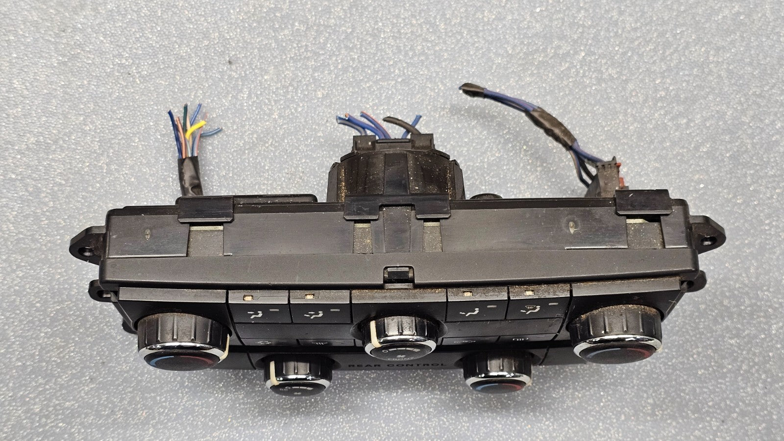 08-10 Grand Caravan Town Country Dash AC Heater Temperature Climate Control OEM