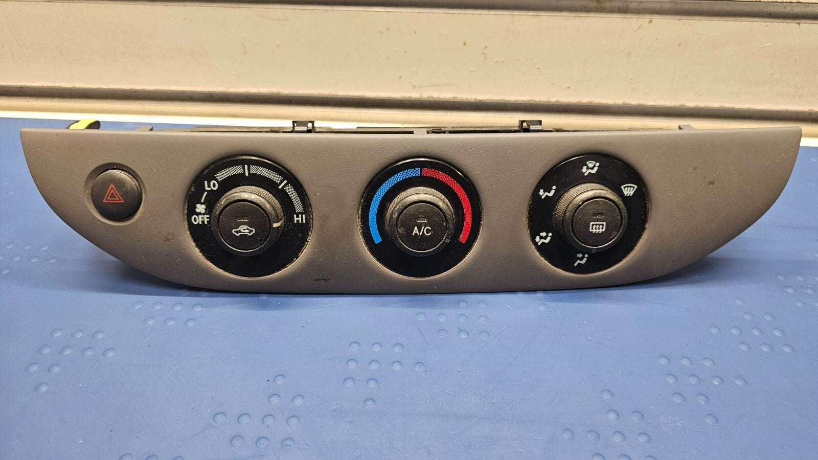 02-06 TOYOTA CAMRY Dash A/C Temperature Heater Climate Control Panel Ventilator