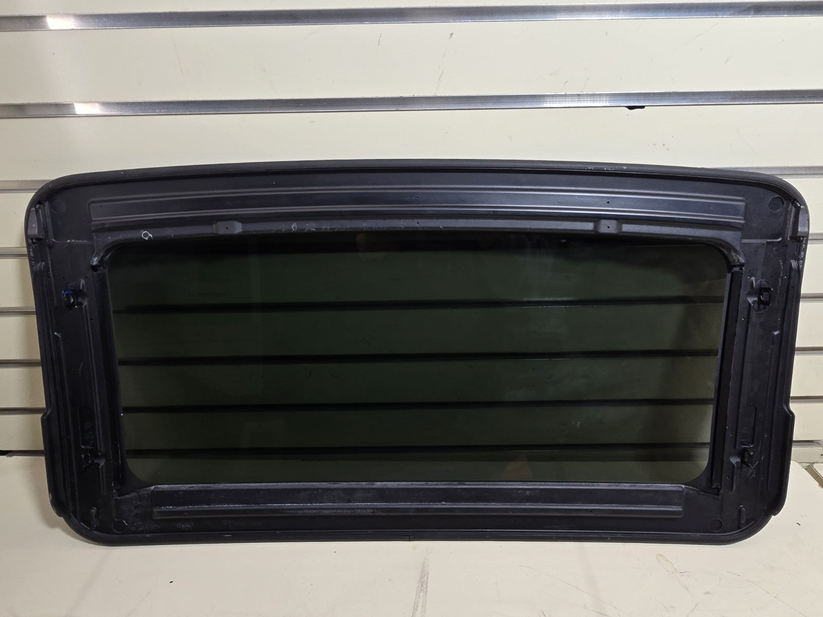 🔥11-16 Chevy Cruze Sun Roof Sunroof Window Glass OEM